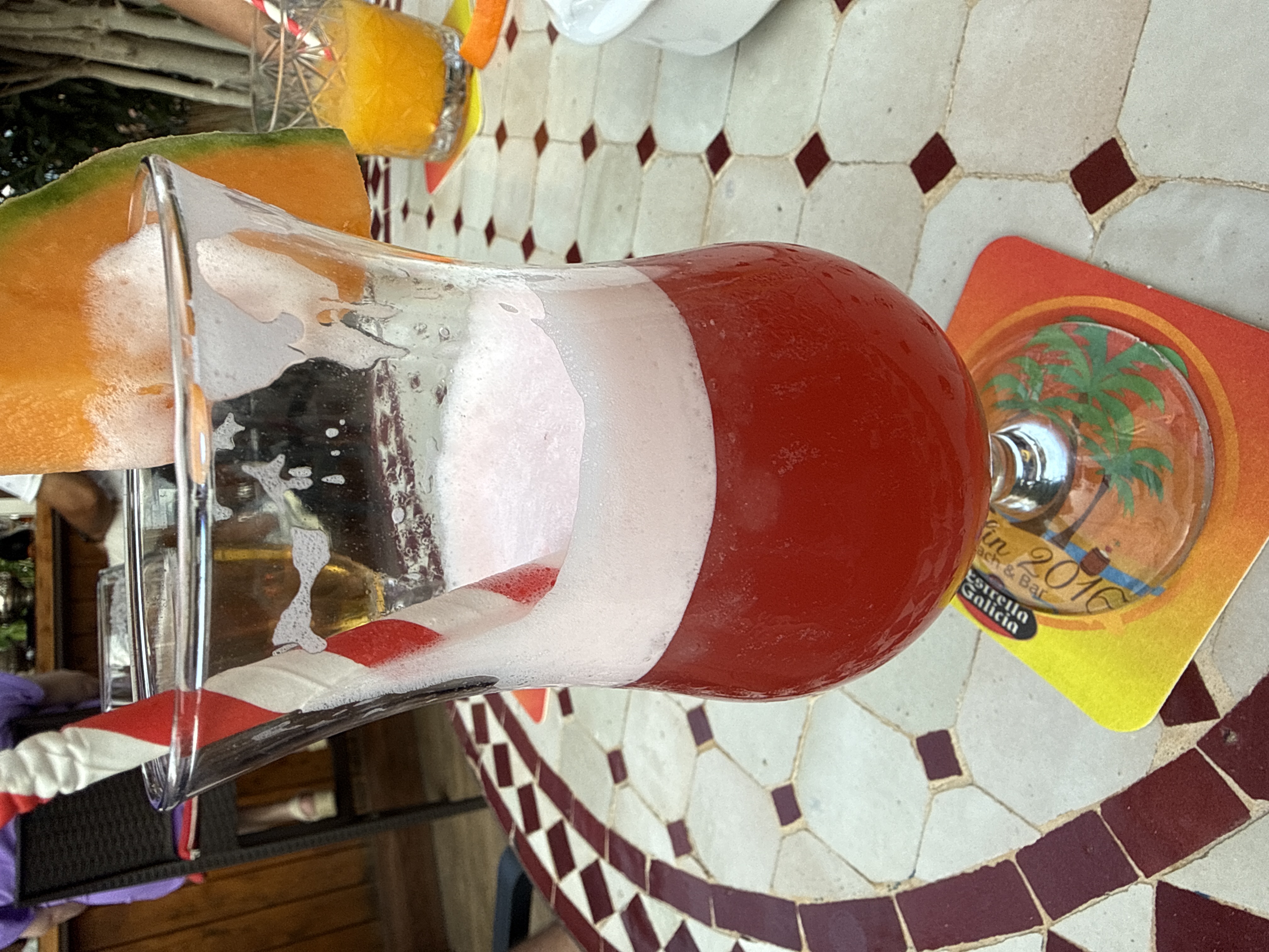 Bahama Mama in der Bar Jardín in Calpe
