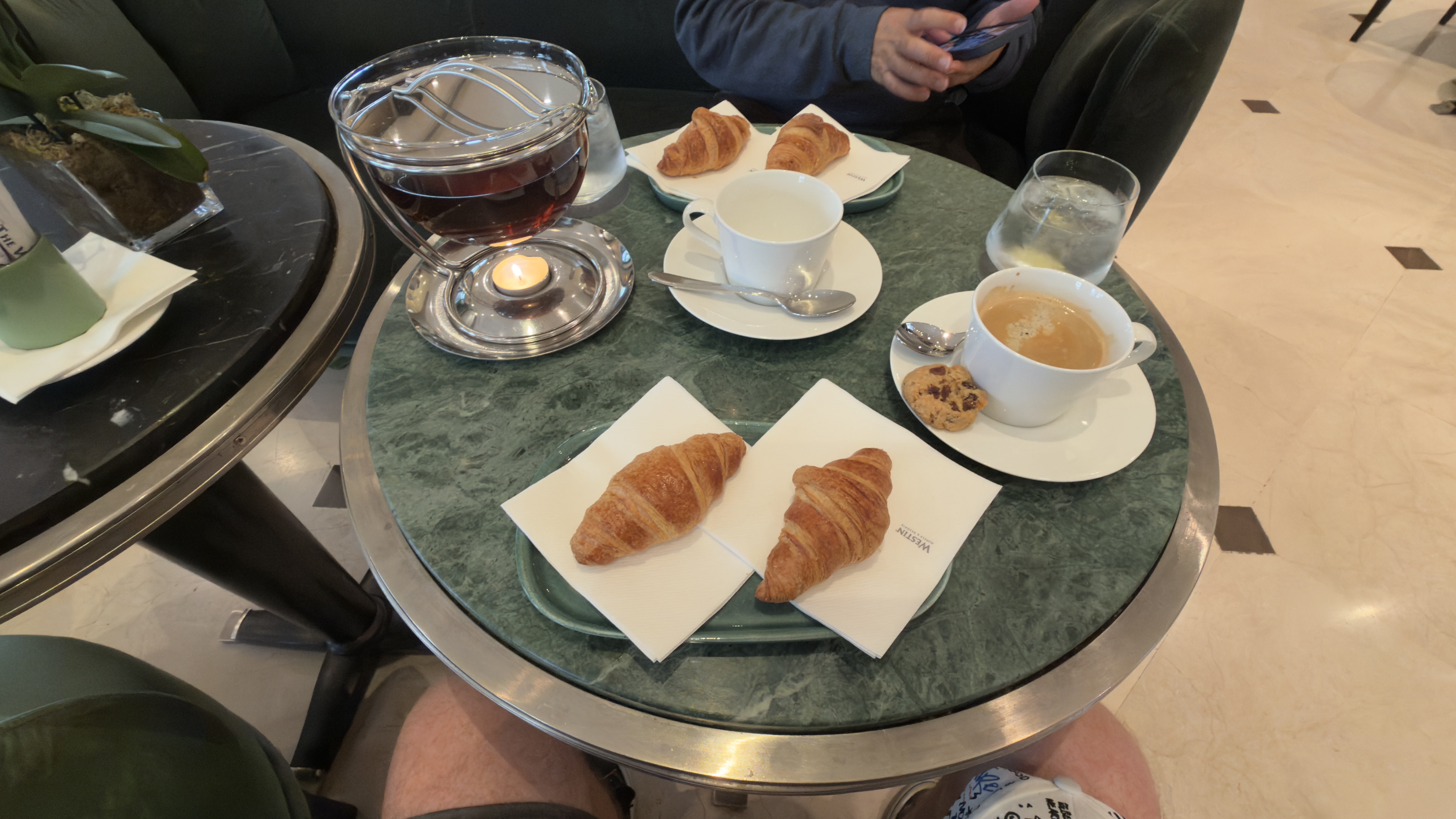 Gemütlicher Start in den Tag im Westin Valencia